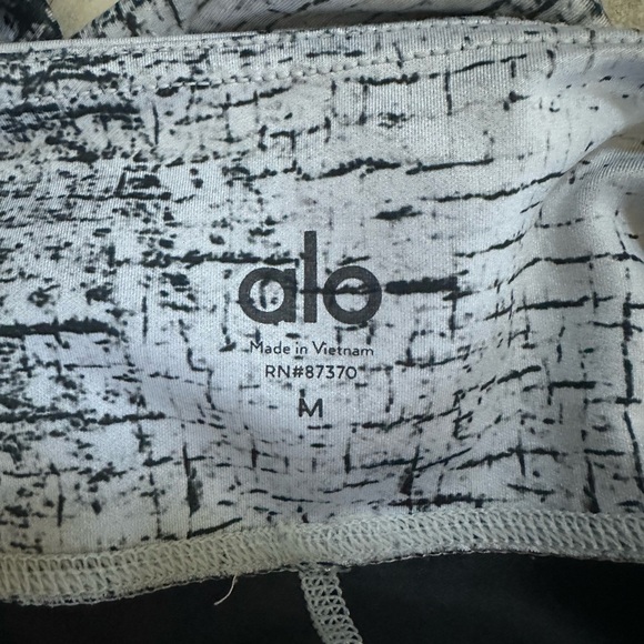 Alo legging - Picture 4 of 4